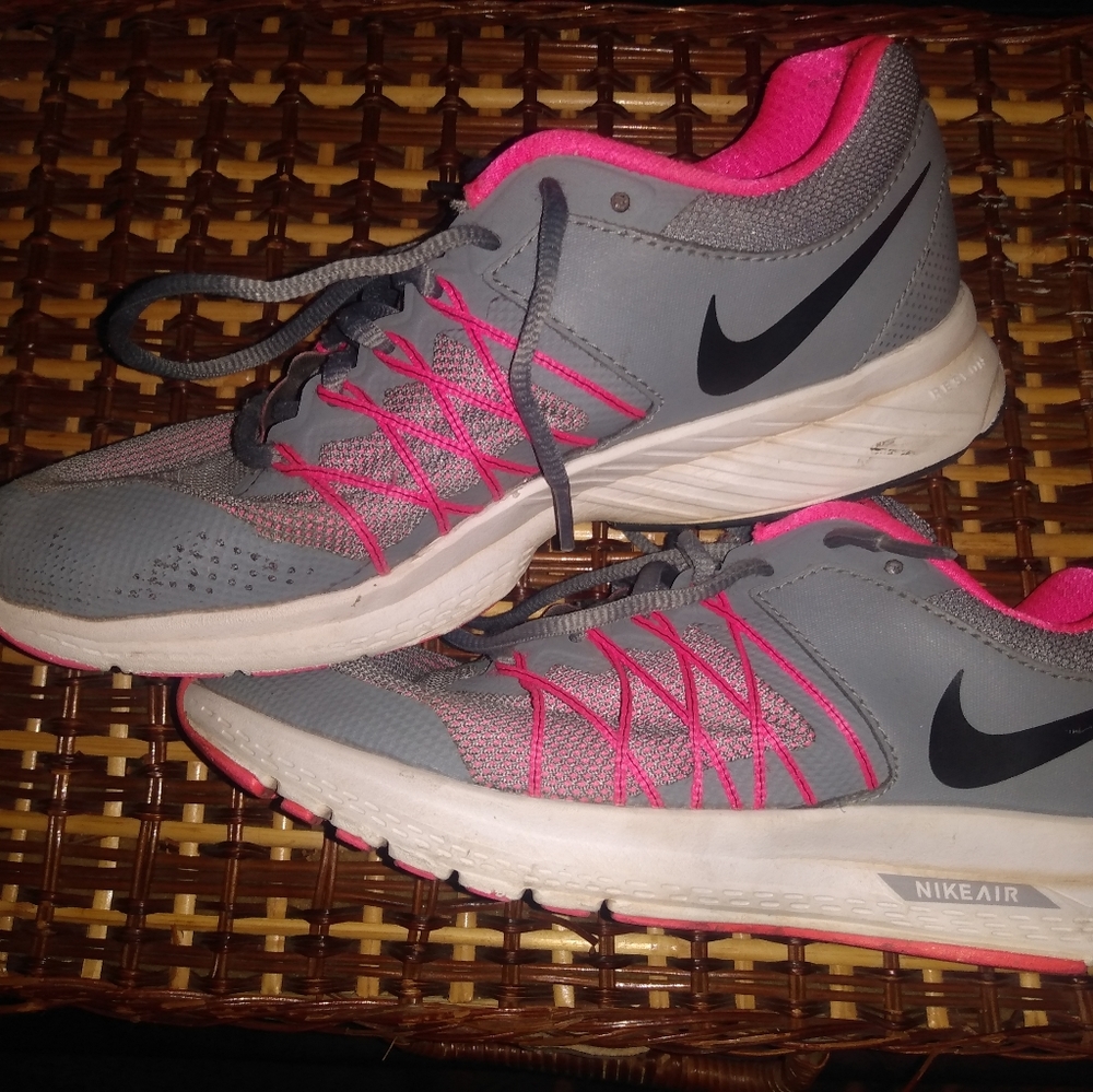 Ladies sneakers